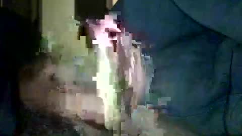 encormoi online show from November 28, 9:12 am