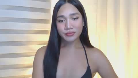 sahara love online show from April 18, 12:42 pm