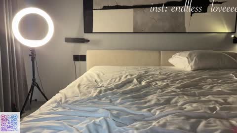 Mia online show from January 31, 11:14 pm