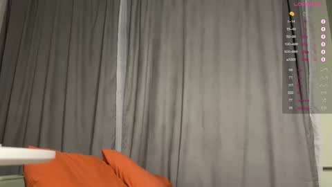 Snapshot of enen_glo chatting on November 20, 2:06 pm Enen online show from November 20, 2:06 pm