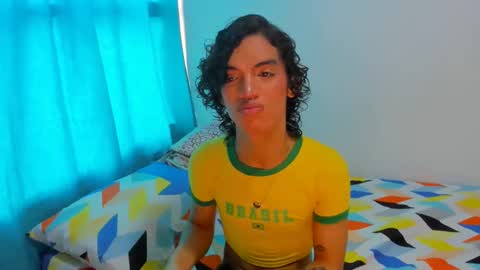 engel20042001 online show from December 18, 4:39 pm