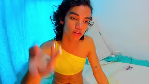 engel20042001 online show from December 30, 4:51 pm