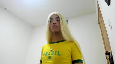 engel20042001 online show from January 29, 8:08 am