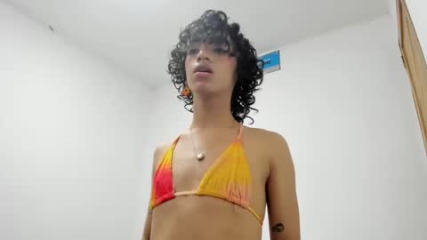 engel20042001 online show from January 30, 10:51 pm