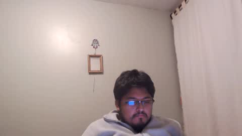 Snapshot of engineer_model_2022 chatting on May 22, 7:26 am engineer_model_2022 online show from May 22, 7:26 am