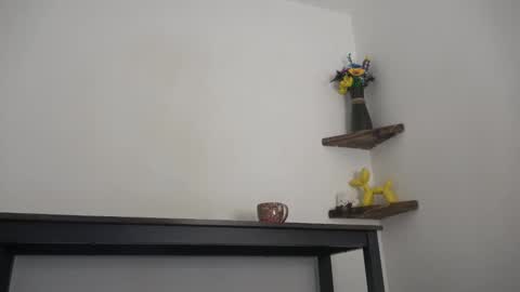 Snapshot of english_rose__ chatting on February 24, 6:15 pm Rosie online show from February 24, 6:15 pm