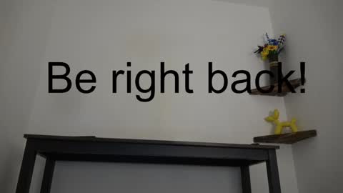 Snapshot of english_rose__ chatting on February 6, 9:34 am Rosie online show from February 6, 9:34 am