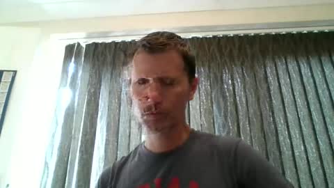 Snapshot of englishguy183 chatting on June 23, 8:56 am EnglishGuy183 online show from June 23, 8:56 am