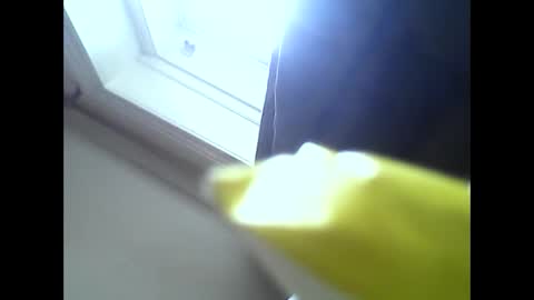 englishguysurrey online show from March 7, 10:45 am