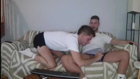 Snapshot of englishladxxx chatting on September 22, 10:56 pm Englishladxxx online show from September 22, 10:56 pm