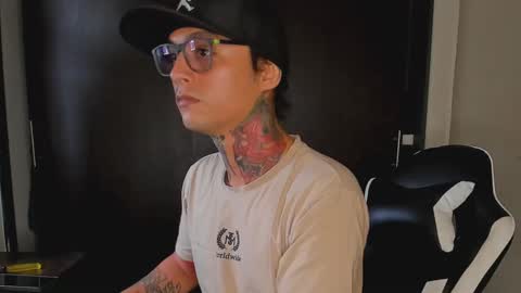 enjoymycock99 online show from February 26, 3:52 pm