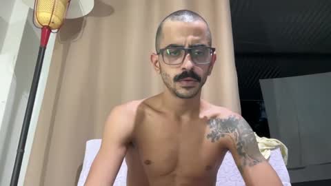 Luke online show from February 26, 9:37 pm