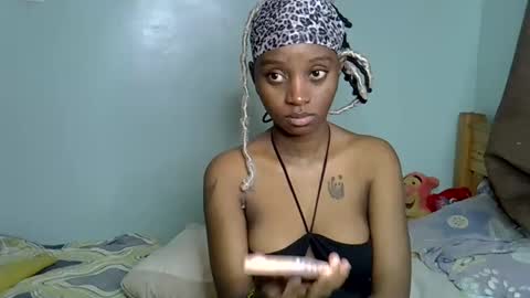 Snapshot of enkarxx chatting on January 17, 3:32 pm enkarxx online show from January 17, 3:32 pm