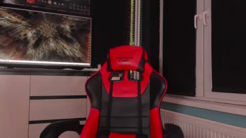 Snapshot of enkeer chatting on November 5, 2:28 pm Enker online show from November 5, 2:28 pm