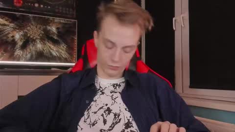 Snapshot of enkeer chatting on November 21, 1:26 am Enker online show from November 21, 1:26 am