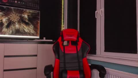 Snapshot of enkeer chatting on December 17, 10:38 pm Enker online show from December 17, 10:38 pm