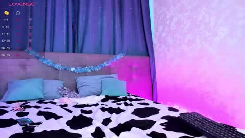 enn_allenn online show from December 16, 7:37 am