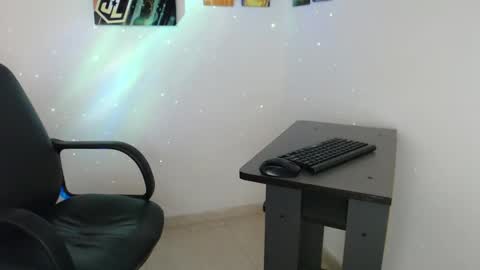 enriblack92 online show from December 31, 6:27 am