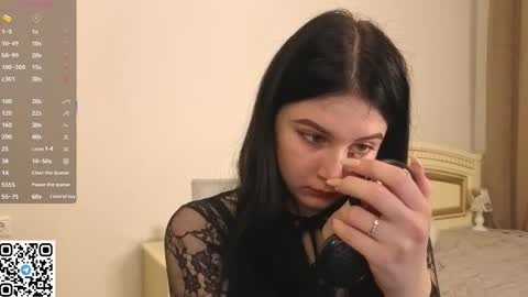 Sani online show from February 12, 8:15 pm