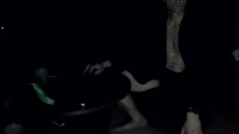 Snapshot of enrike86 chatting on December 28, 8:04 pm enrike86 online show from December 28, 8:04 pm