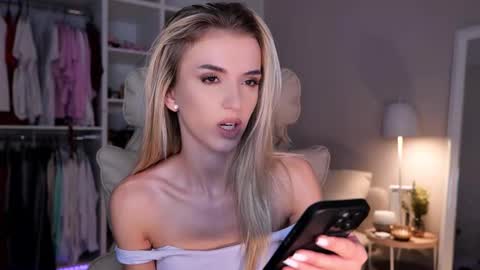 entya online show from October 9, 6:11 am