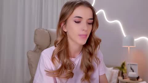 entya online show from January 13, 6:29 am