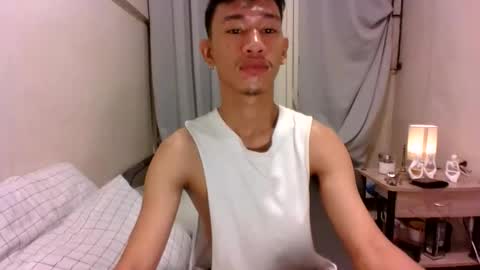 Snapshot of enzinoxx2024 chatting on September 16, 12:17 pm enzo online show from September 16, 12:17 pm