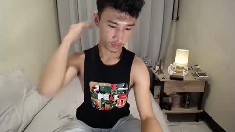 Snapshot of enzinoxx2024 chatting on October 16, 11:33 am enzo online show from October 16, 11:33 am