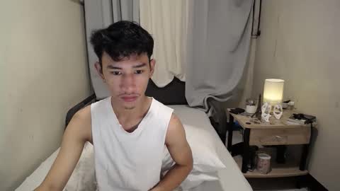 Snapshot of enzinoxx2024 chatting on November 1, 1:57 pm enzo online show from November 1, 1:57 pm