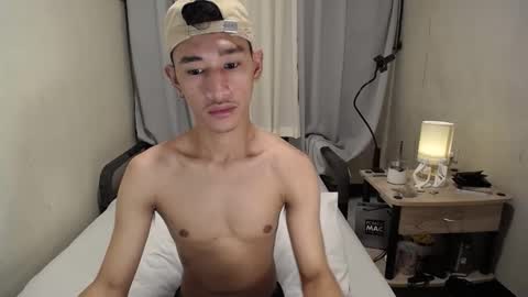 Snapshot of enzinoxx2024 chatting on December 5, 5:42 pm enzo online show from December 5, 5:42 pm