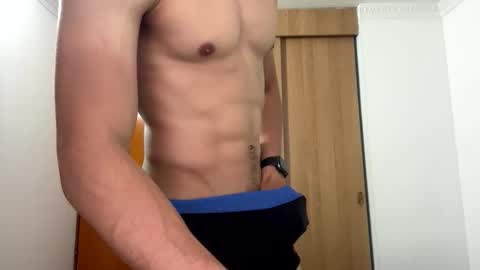 enzo_savage online show from June 5, 11:49 am