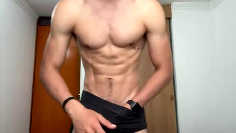 enzo_savage online show from June 30, 11:44 am