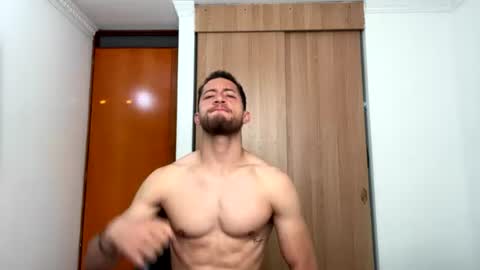 enzo_savage online show from July 17, 11:39 am