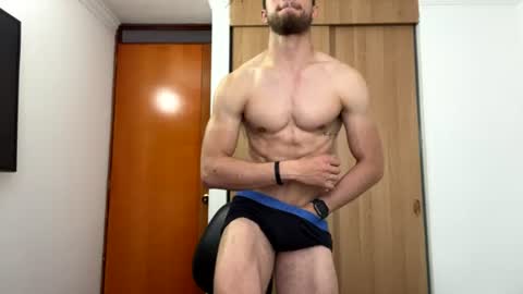 enzo_savage online show from July 28, 8:01 pm