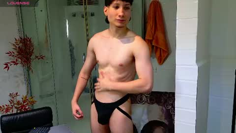 enzo_steel online show from June 18, 9:19 pm
