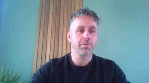 Enzos Massive Cock online show from March 5, 9:05 am