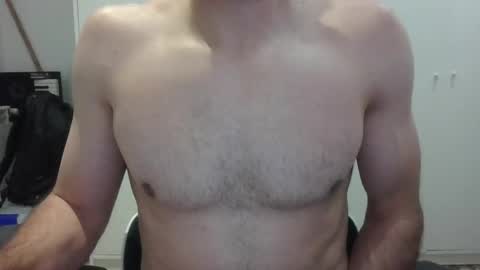 enzoleozi1991 online show from March 22, 8:01 pm