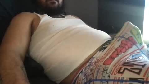 Snapshot of epicnutsz chatting on December 4, 6:38 pm epicstrokesz online show from December 4, 6:38 pm