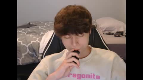 Snapshot of eprahsdahc chatting on December 1, 5:12 am eprahsdahc online show from December 1, 5:12 am