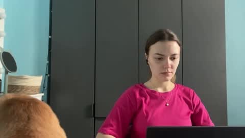 Lily online show from February 13, 2:07 am