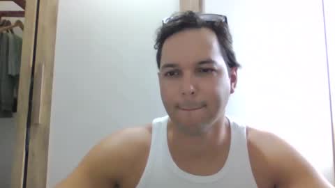 erectuspintus online show from March 10, 10:20 am