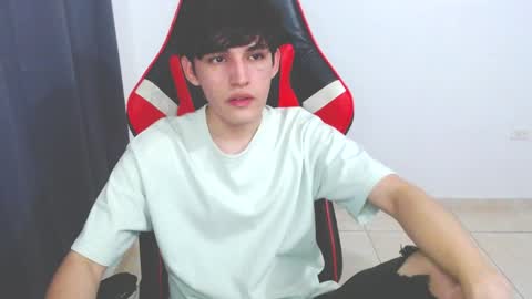 eren_tatakae online show from December 22, 12:07 am