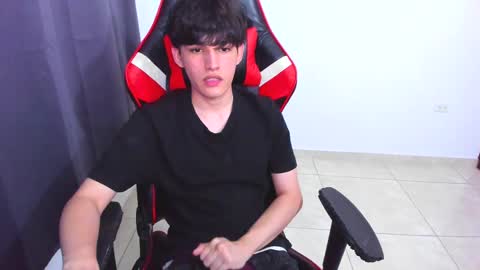 eren_tatakae online show from February 13, 12:57 am