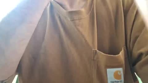 Snapshot of eric4698523103 chatting on February 16, 9:48 am eric4698523103 online show from February 16, 9:48 am