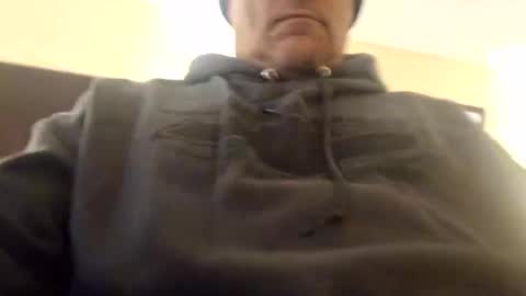 Snapshot of eric4698523103 chatting on October 31, 6:53 pm eric4698523103 online show from October 31, 6:53 pm