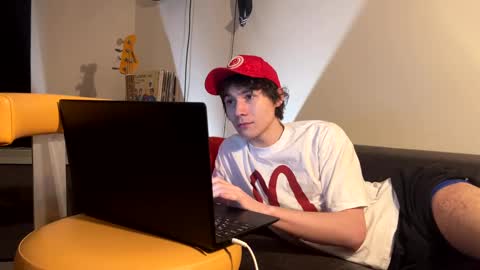 Snapshot of eric_carrotman chatting on March 12, 4:46 pm Eric Carrotman online show from March 12, 4:46 pm