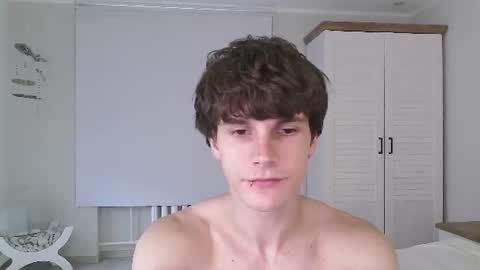 Eric Crush online show from June 11, 4:32 am