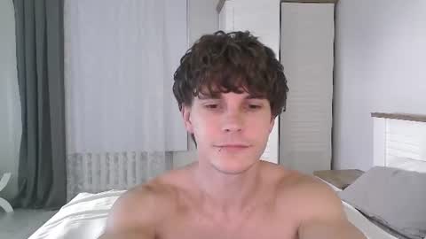 Eric Crush online show from June 25, 4:45 am