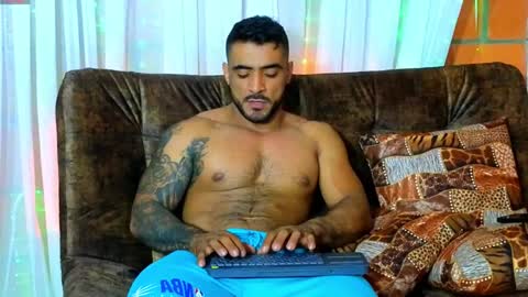 Brayan online show from December 14, 2:21 pm