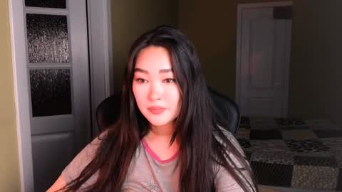 Snapshot of erica_wayne chatting on January 29, 4:19 pm Erica Wayne online show from January 29, 4:19 pm